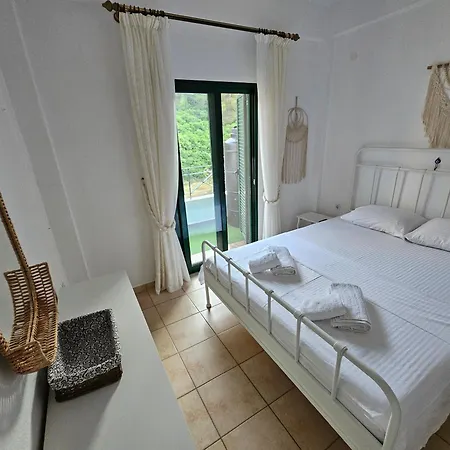 Adam's Place - Cosy By The Sea Nea Poteidaia