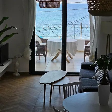 Casa de Férias Adam's Place - Cosy By The Sea Nea Poteidaia